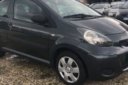 Toyota Aygo (X) 41.000 km 4.999 &euro; Bonn 53227