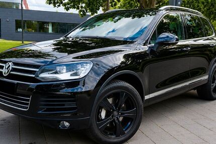 VW Touareg 186.000 km 17.200 &euro; Hennef (Sieg) 53773