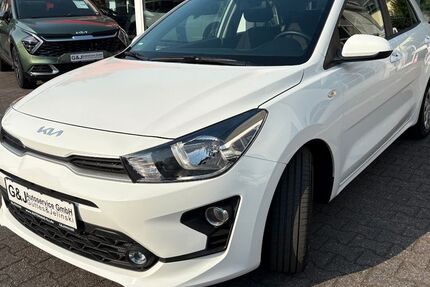 Kia Rio 25.442 km 13.900 € Remagen - Rolandseck 53424