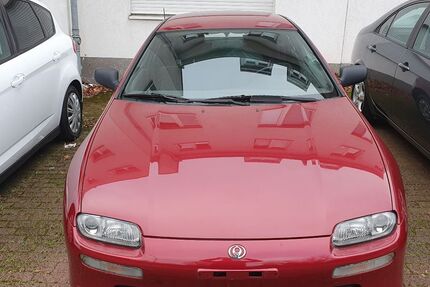 Mazda 323 160.000 km 2.700 &euro; Köln 51069