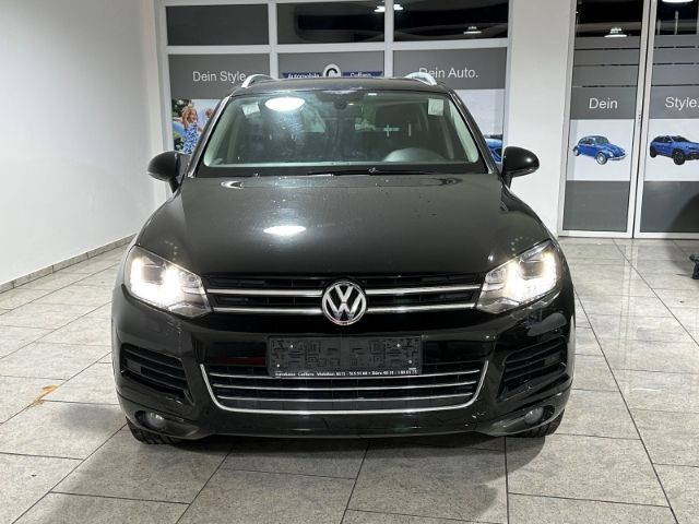 VW Touareg 238.519 km 9.990 € Köln 51107
