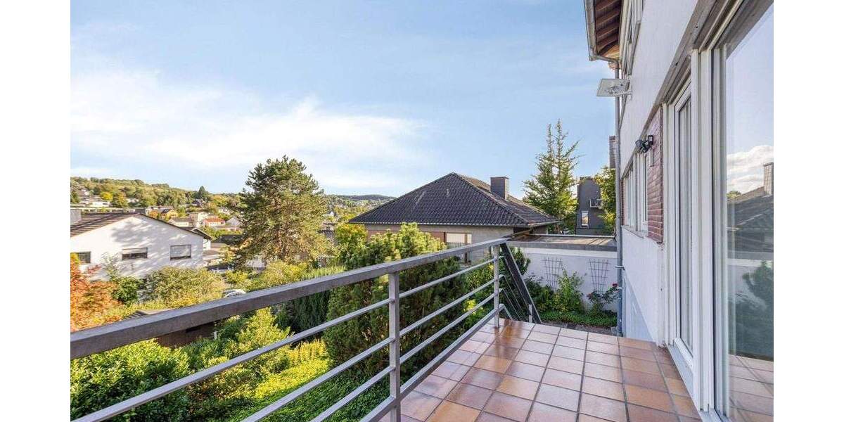 Einfamilienhaus Wachtberg Niederbachem Niederbachem - 6 Zimmer, 206 m&sup2;, 680.000&euro; | Angebot:25781559