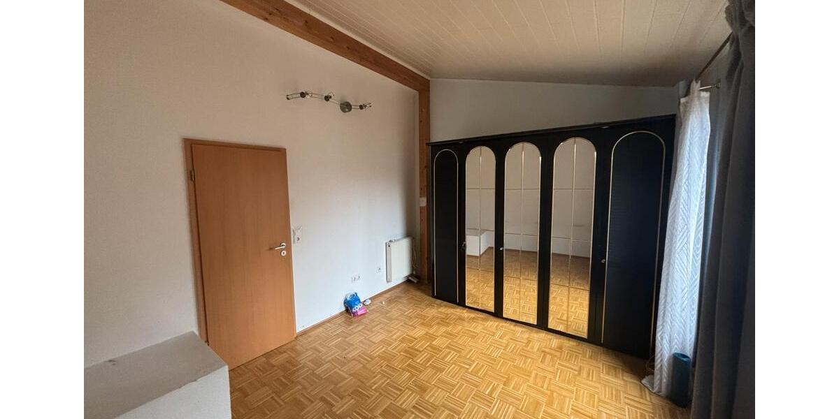 Reihenhaus Bonn Tannenbusch - 3.5 Zimmer, 84 m&sup2;, 380.000&euro; | Angebot:26406811