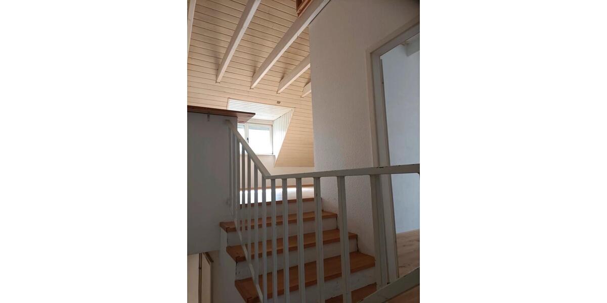Doppelhaushälfte Bergisch Gladbach Gronau - 7 Zimmer, 200 m&sup2;, 2.300&euro; | Angebot:27614902