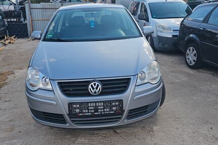 VW Polo 150.000 km 1.400 € Bonn 53227
