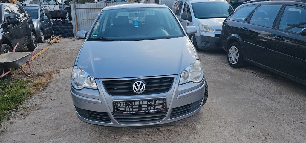 VW Polo 150.000 km 1.400 € Bonn 53227