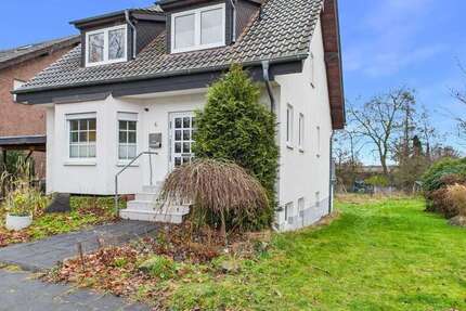 Haus Wachtberg- Adendorf Adendorf - 4 Zimmer, 117 m&sup2;, 495.000&euro; | Angebot:24689713