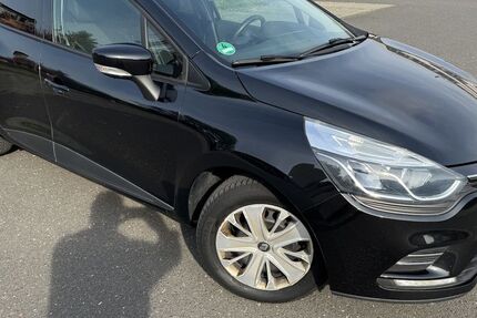 Renault Clio 83.000 km 8.250 &euro; Erftstadt (bei Köln) 50374