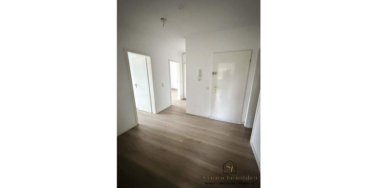 Etagenwohnung Brühl - 3 Zimmer, 74 m&sup2;, 1.050&euro; | Angebot:25738901