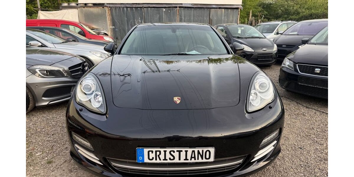 Porsche Panamera 192.000 km 22.499 &euro; Köln 51107