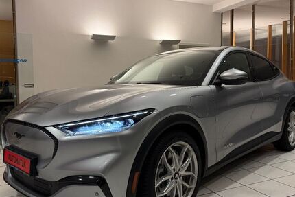 Ford Mustang Mach-E 62.700 km 26.500 &euro; Köln 51149