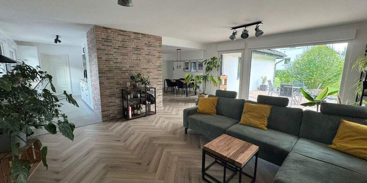 Bungalow Vettelschoß - 5 Zimmer, 133 m&sup2;, 598.000&euro; | Angebot:26174896