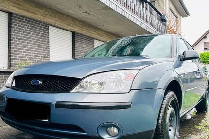 Ford Mondeo 196.000 km 1.800 &euro; Asbach 53567