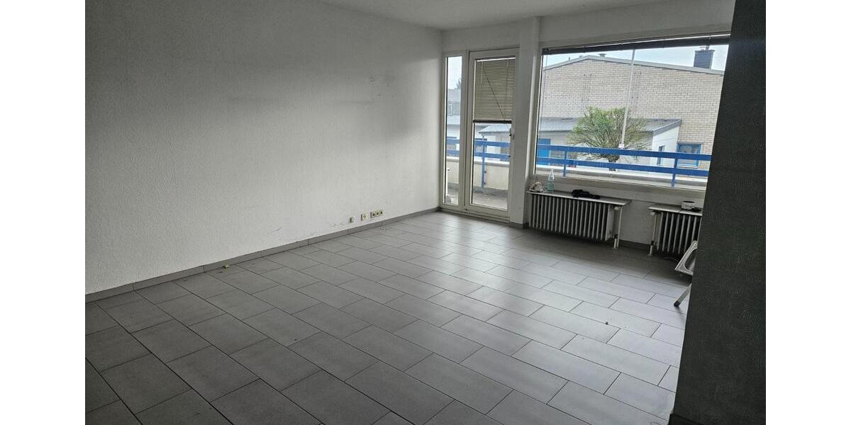 4 Zimmer Wohnung 150qm, Bad, WC, Terasse zimmer