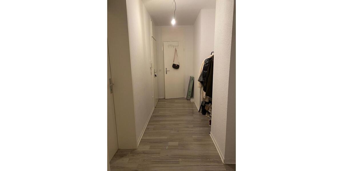 Erdgeschoßwohnung Hennef (Sieg) - 3 Zimmer, 72 m&sup2;, 692&euro; | Angebot:25903178