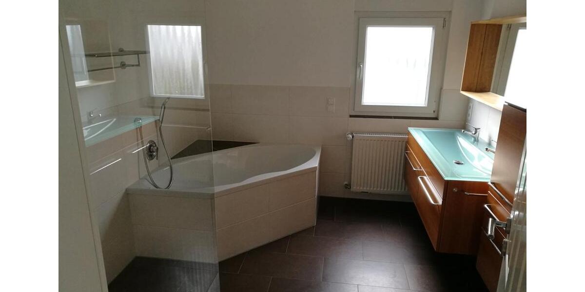 Einfamilienhaus Meckenheim - 6.5 Zimmer, 168 m&sup2;, 595.000&euro; | Angebot:26823905