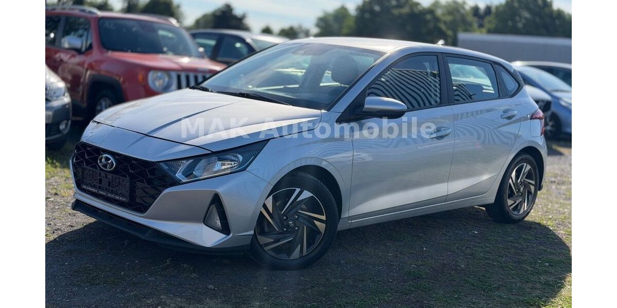 Hyundai i20 24.000 km 11.999 &euro; Euskirchen 53879