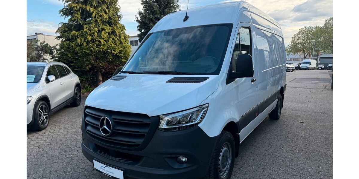 Mercedes-Benz Sprinter 213.319 km 27.590 &euro; Bonn 53175