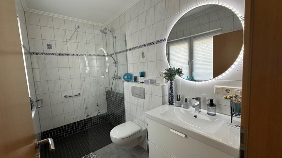 Doppelhaushälfte Hennef (Sieg) - 5 Zimmer, 142 m&sup2;, 760.000&euro; | Angebot:24853927