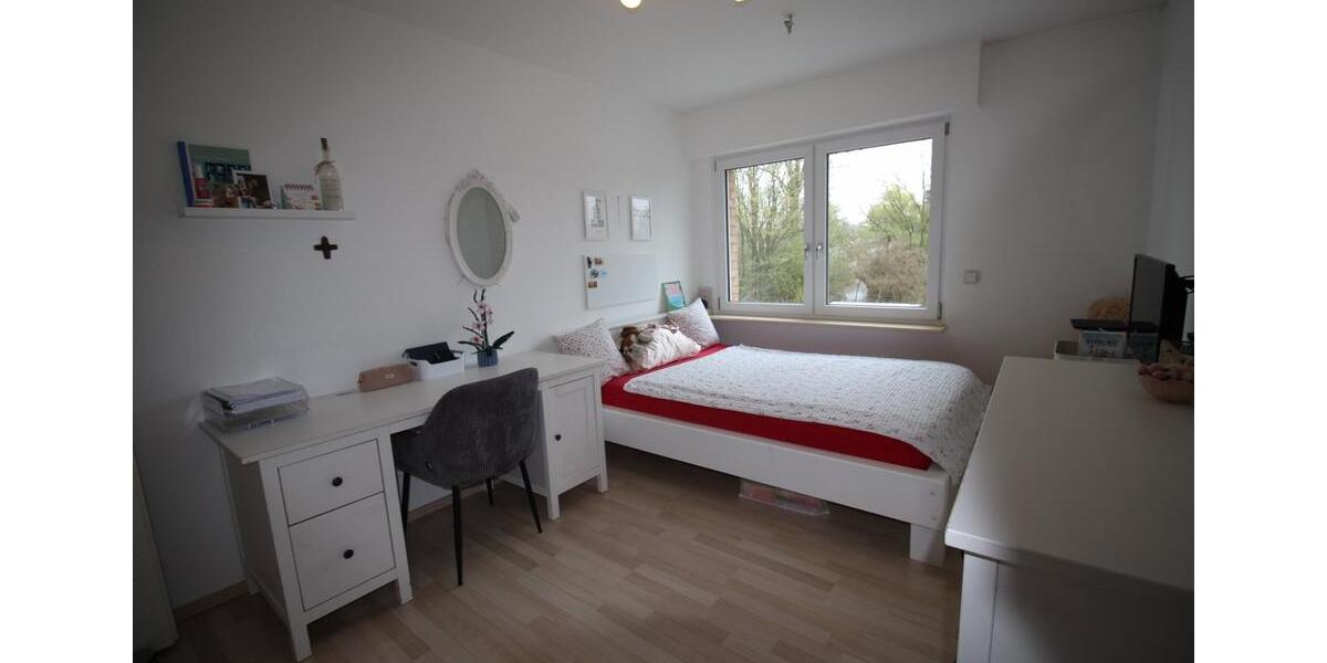 Reihenhaus Hennef (Sieg) - 5.5 Zimmer, 130 m&sup2;, 489.000&euro; | Angebot:25892813