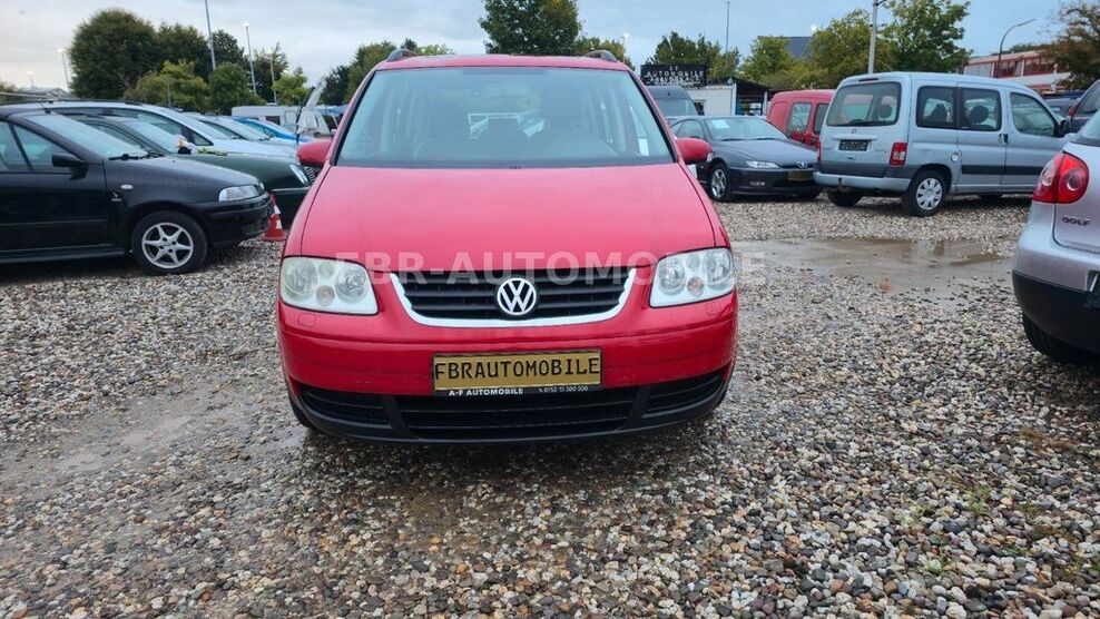 VW Touran 172.361 km 2.499 € BONN 53227