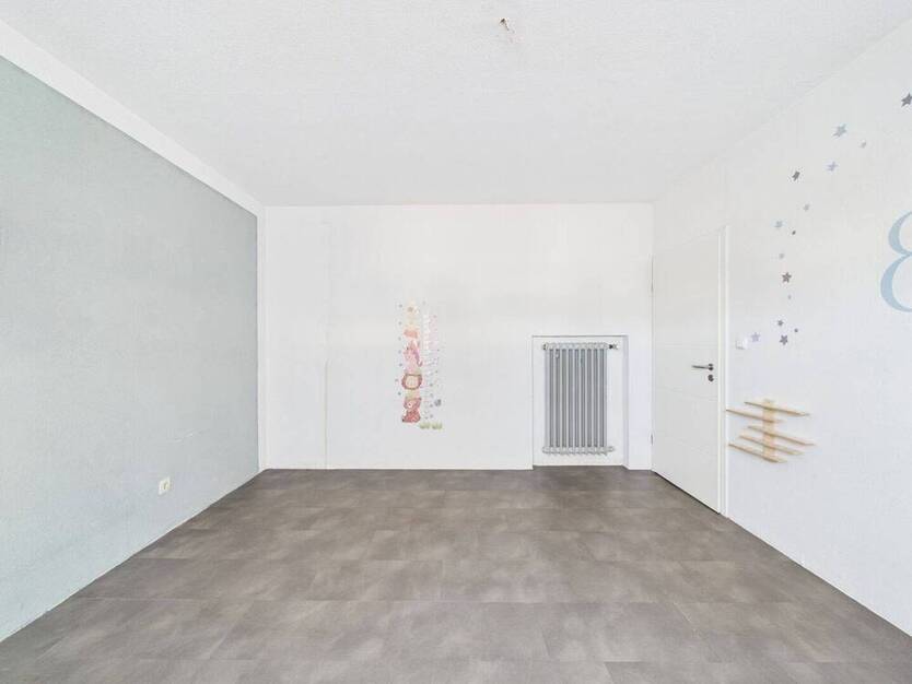 Familienfreundliches Ein-Zweifamilienhaus in der Euskirchener Südstadt - modernisiert & großzügig