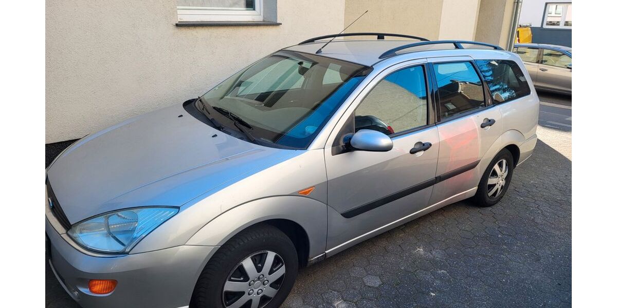 Ford Focus 153.000 km 600 &euro; Sankt Augustin 53757