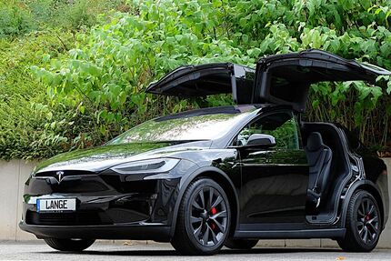 Tesla Model X 80.429 km 88.980 &euro; Köln 50996