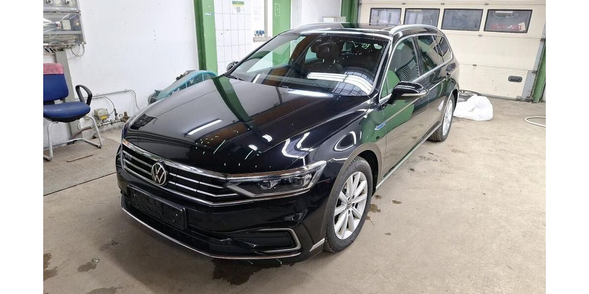 VW Passat 115.477 km 20.900 &euro; Eitorf 53783