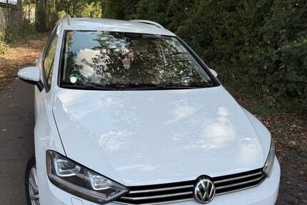 VW Golf Sportsvan 121.000 km 11.111 &euro; Weilerswist 53919