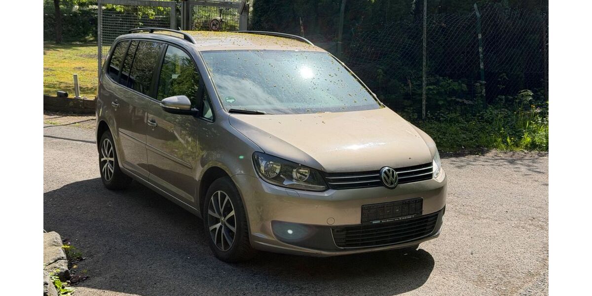 VW Touran 279.000 km 4.444 &euro; Bad Breisig 53498