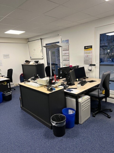 MÖBLIERTE Büroräume: Gepflegte Fläche in zentraler Lage ***PROVISIONSFREI*** 9 zimmer