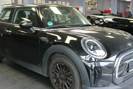 Mini ONE Blackyard
