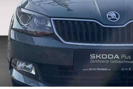 Skoda Fabia 70.100 km 9.880 &euro; Bonn 53227