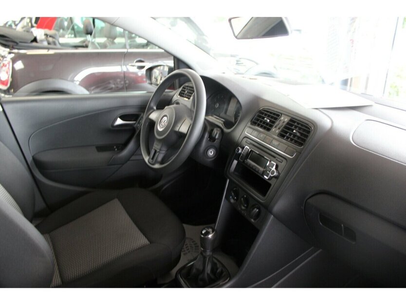 VW Polo 1.2 - 5-Türig - Klima - 97.054 km 7.980 € Euskirchen 53881