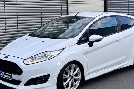Ford Fiesta 245.000 km 5.990 &euro; Siegburg 53721