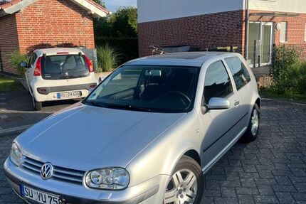 VW Golf 196.000 km 3.250 &euro; Niederkassel 53859
