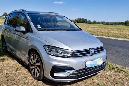 VW Touran 87.335 km 22.990 &euro; Köln 50825