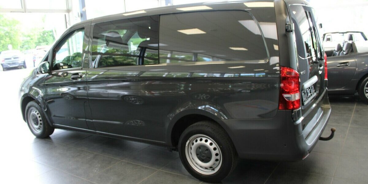 Mercedes-Benz Vito 114 CDI Mixto Lang VA - AHK - 30.891 km 26.980 &euro; Euskirchen 53881