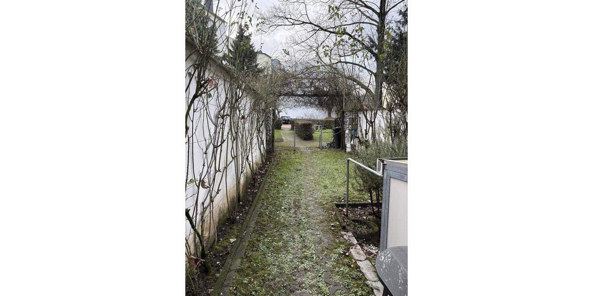 Mehrfamilienhaus, Wohnhaus Bonn Zentrum - 1 Zimmer, 230 m&sup2;, 660.000&euro; | Angebot:24736543