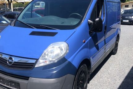 Opel Vivaro 86.000 km 6.950 € Bergisch Gladbach 51469