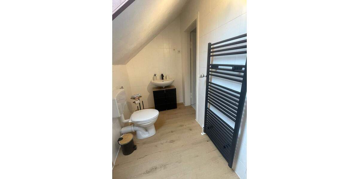 Mehrfamilienhaus, Wohnhaus Königswinter Eudenbach - 6 Zimmer, 145 m&sup2;, 375.000&euro; | Angebot:26893062