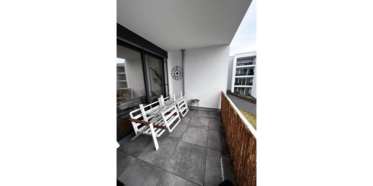 Etagenwohnung Bergisch Gladbach Gronau - 3 Zimmer, 90 m&sup2;, 1.645&euro; | Angebot:25710759