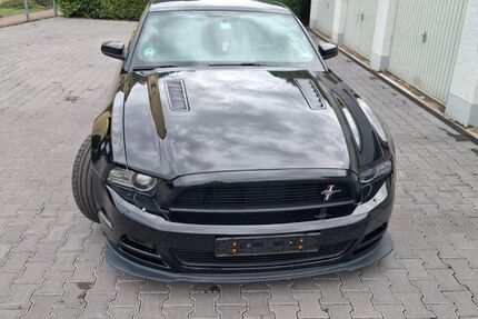 Ford Mustang 66.500 km 21.900 &euro; Köln 51105