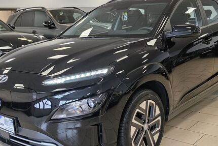 Hyundai KONA 28.152 km 15.840 € Bonn 53227