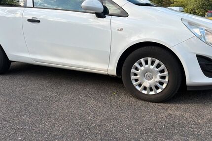 Opel Corsa 157.000 km 1.650 &euro; Köln 50767