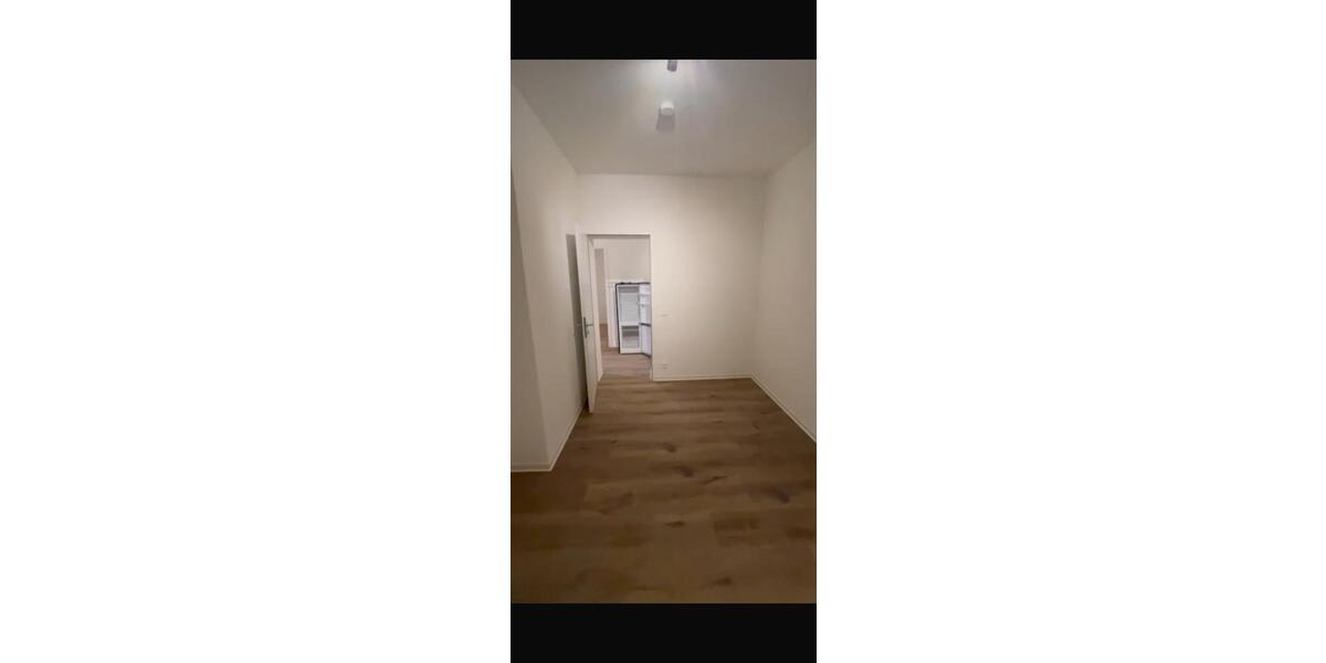 Erdgeschoßwohnung Köln Mülheim - 2 Zimmer, 55 m&sup2;, 1.200&euro; | Angebot:24778433