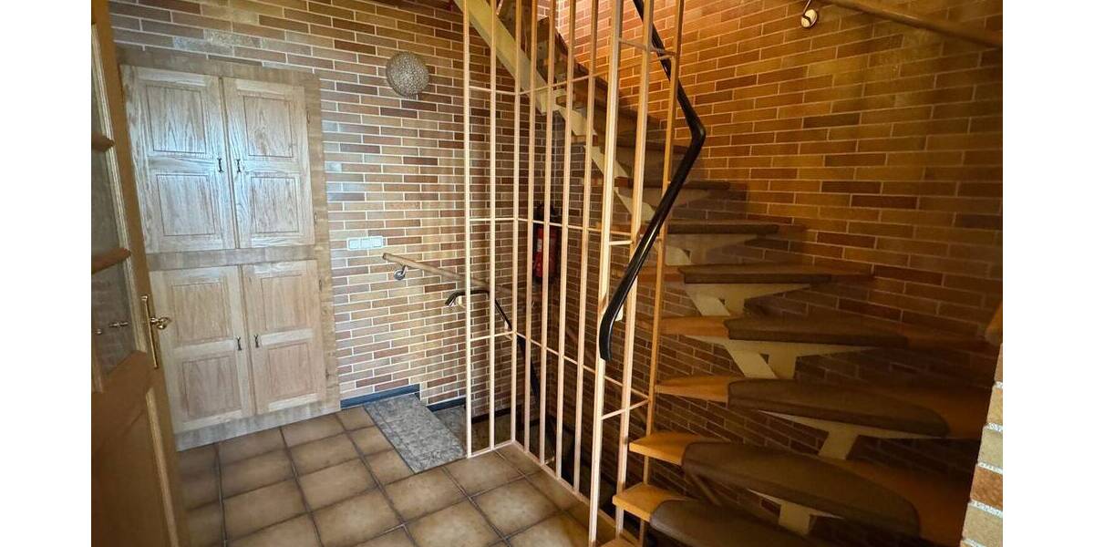 Reihenmittelhaus Niederkassel Ranzel - 6 Zimmer, 141 m&sup2;, 419.000&euro; | Angebot:26543754
