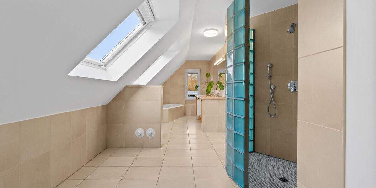 Einfamilienhaus Wachtberg Pech - 8 Zimmer, 217 m&sup2;, 825.000&euro; | Angebot:24711836