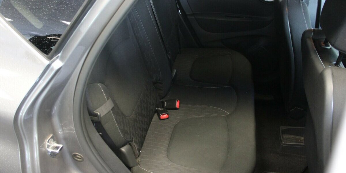 Renault Captur TCe 90 LIMITED 61.333 km 11.480 &euro; Euskirchen 53881